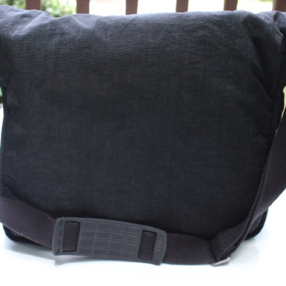 Kipling messenger bag - Picture 13 of 15